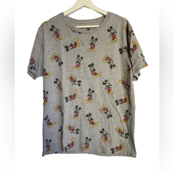 Disney Mickey Mouse T Shirt grey All Over Print Crew Neck
Graphic Size Medium - Picture 1 of 10